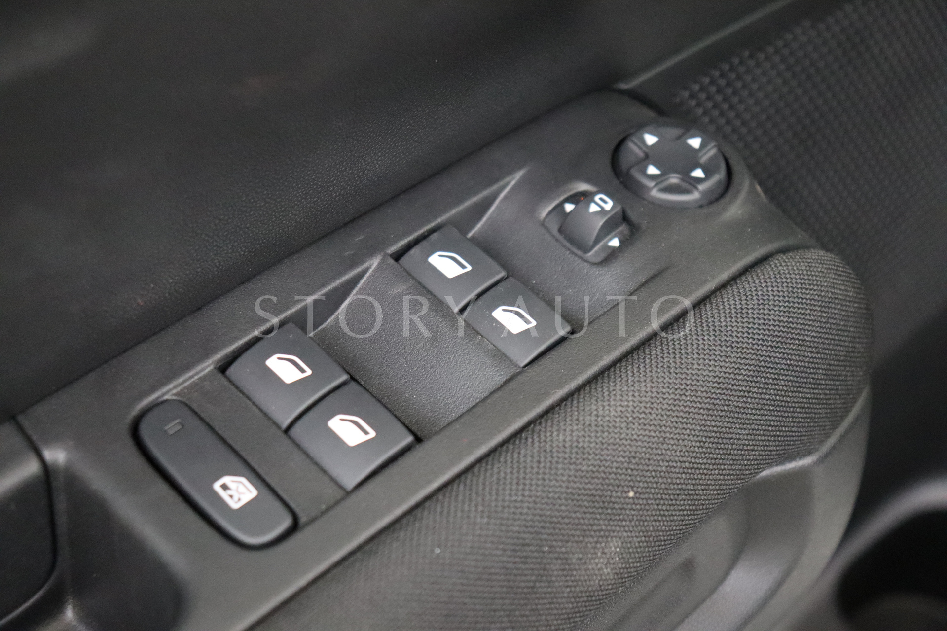 vf72rhnv1p4176743-14