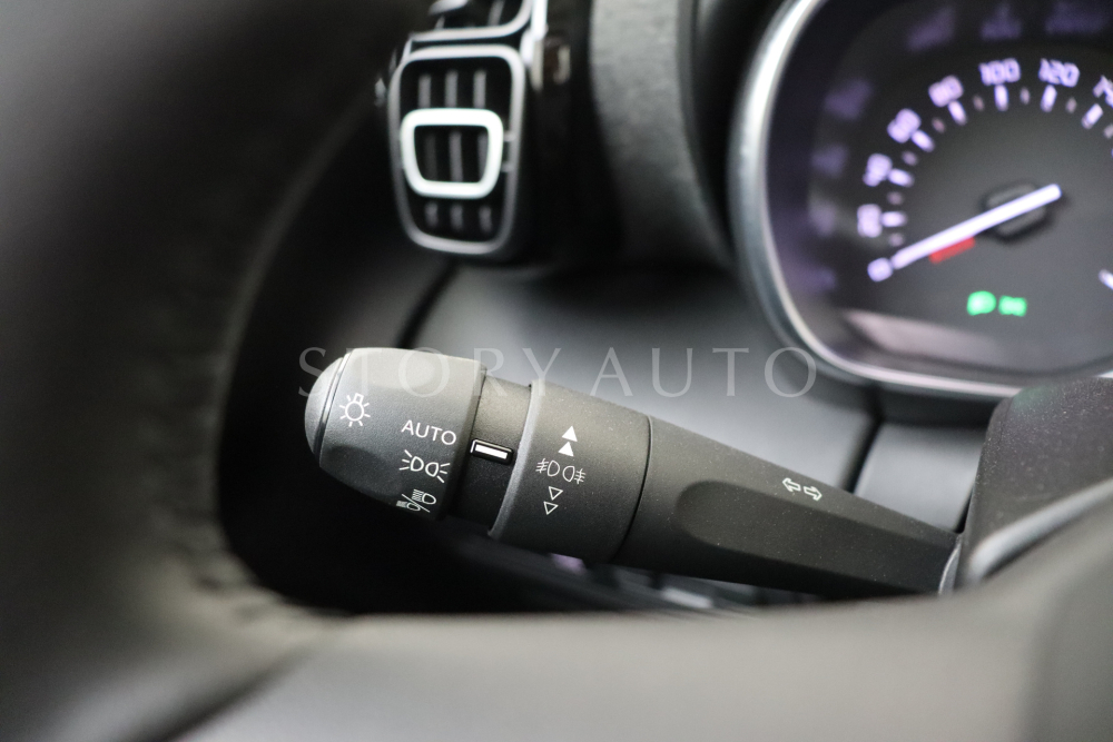 vf72rhnv1p4176743-17