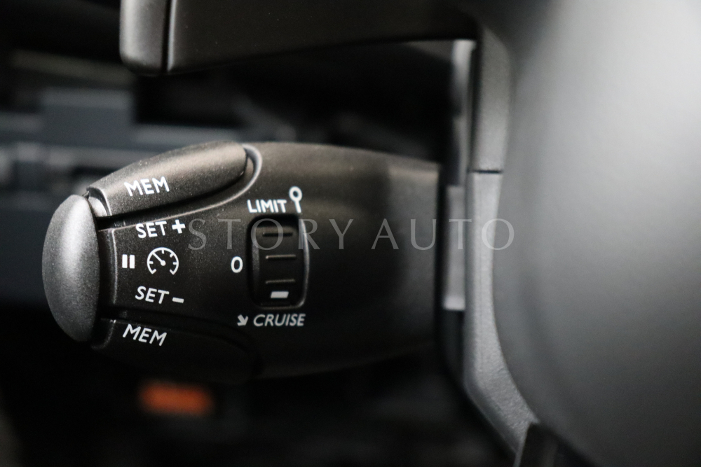 vr7a45gyvrl000556-17