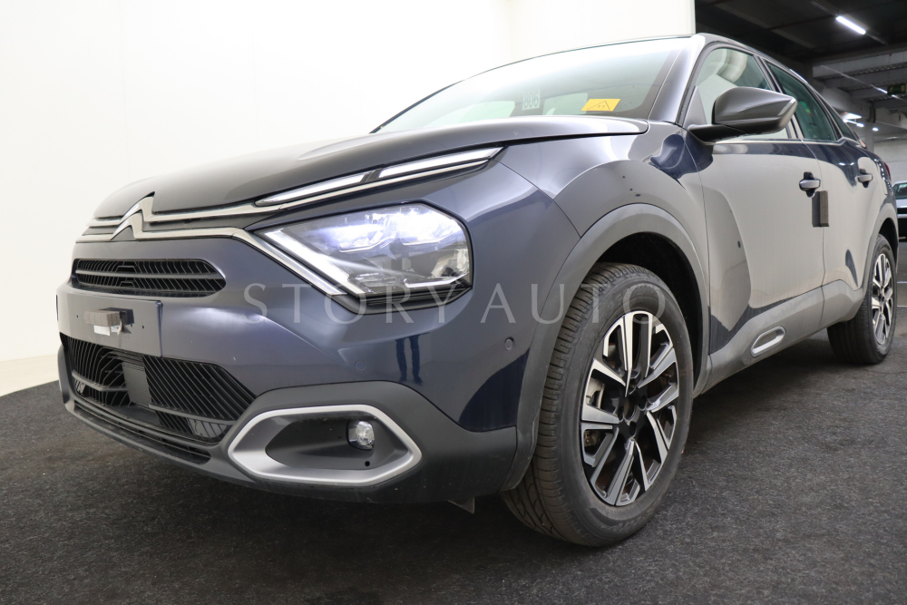 vr7bahnl4se000951-26